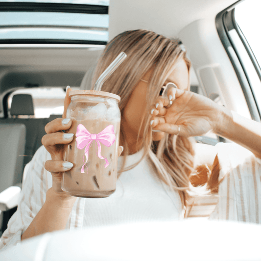 Coquette pink bow sipper glass with lid and straw