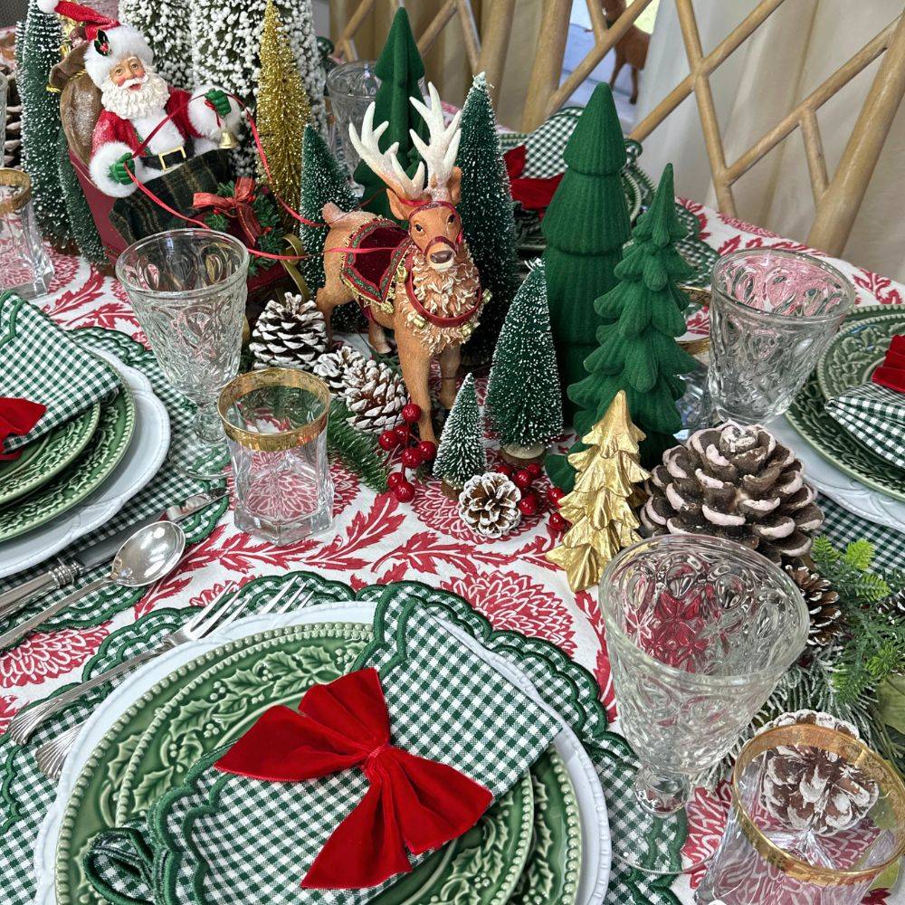 Red Velvet Bow Napkin Ties (Set of 4)