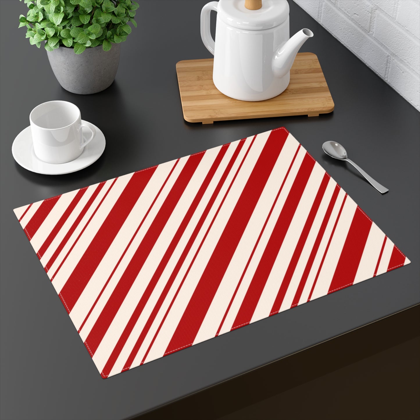Holiday Candy Cane Stripe Placemat — Red & White Festive Table Decor