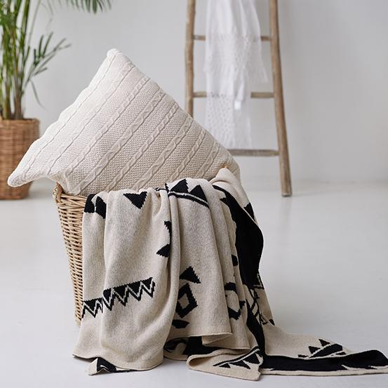 Cream Cable Knit Pillow Cover