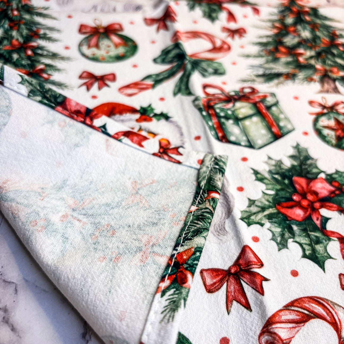 Vintage Santa Christmas Kitchen Towel