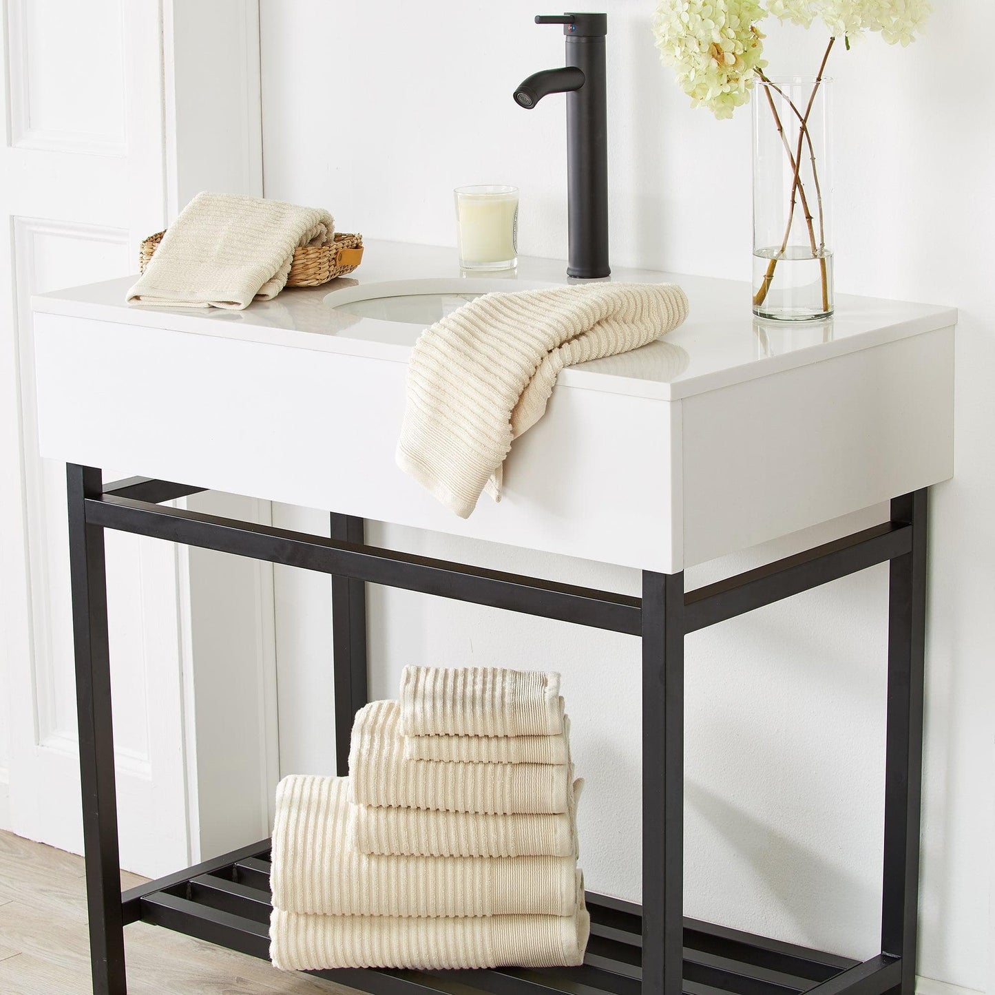 4 Pack Ribbed Hand Towels