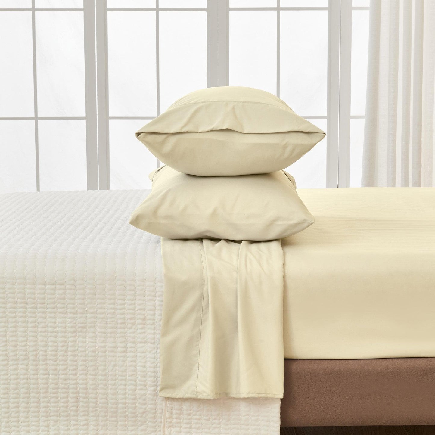 4 Piece Solid Microfiber Sheet - Amara Collection