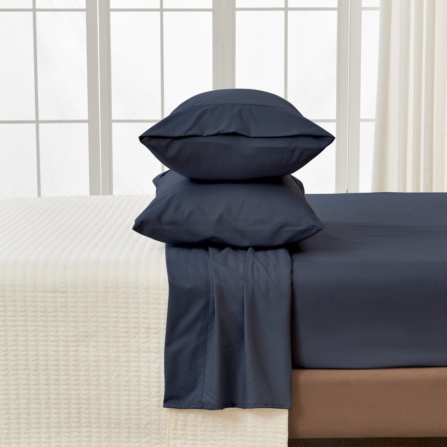 4 Piece Solid Microfiber Sheet - Amara Collection