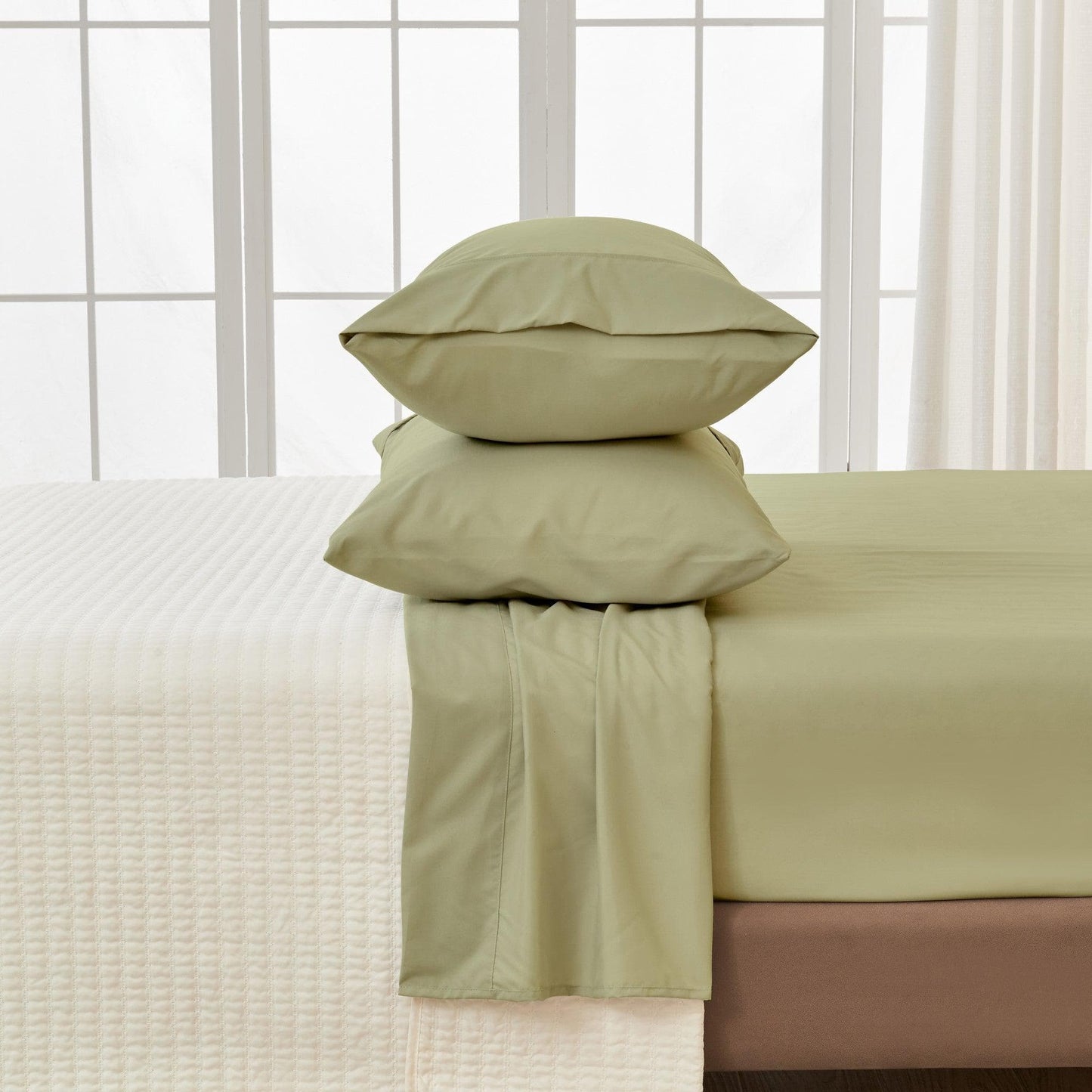 4 Piece Solid Microfiber Sheet - Amara Collection