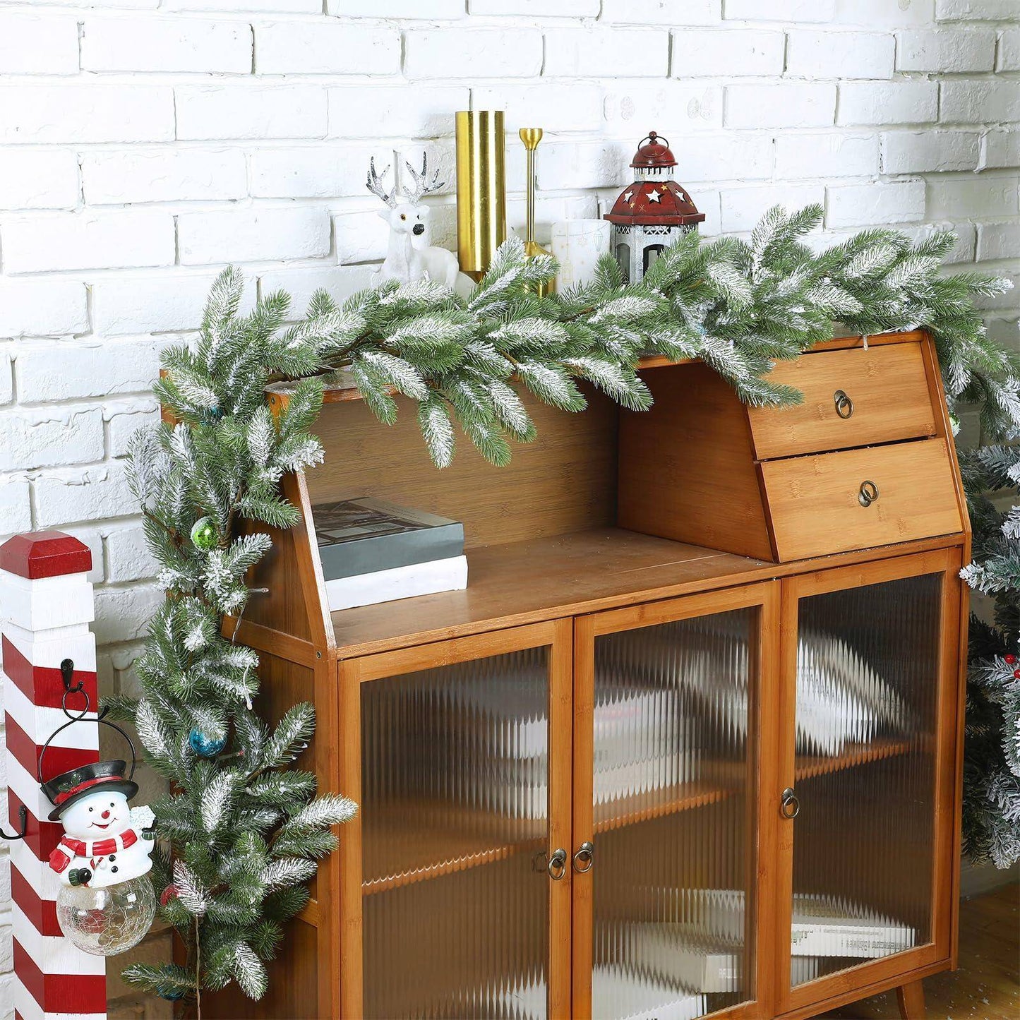 9FT Flocked Cedar Garland with 50 LED Lights