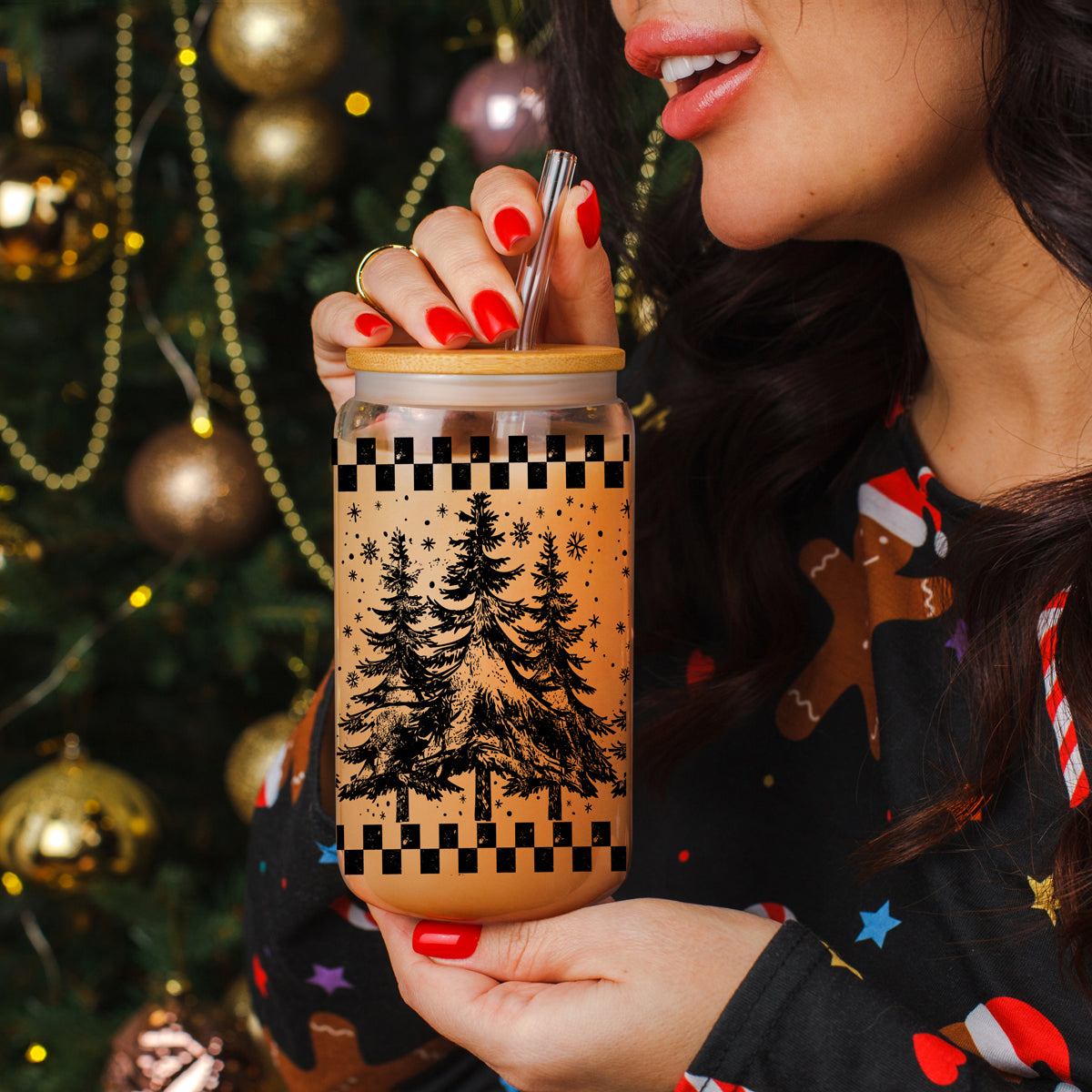 17oz Retro Christmas Tree Glass Tumbler