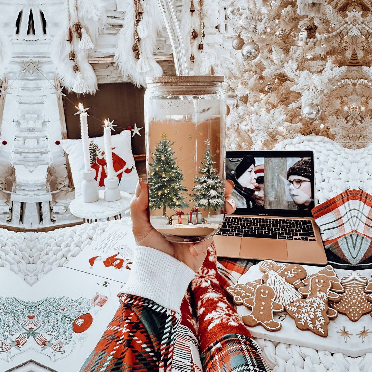 Christmas Tree Sipper Glass