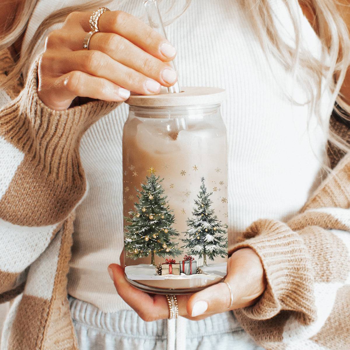 Christmas Tree Sipper Glass