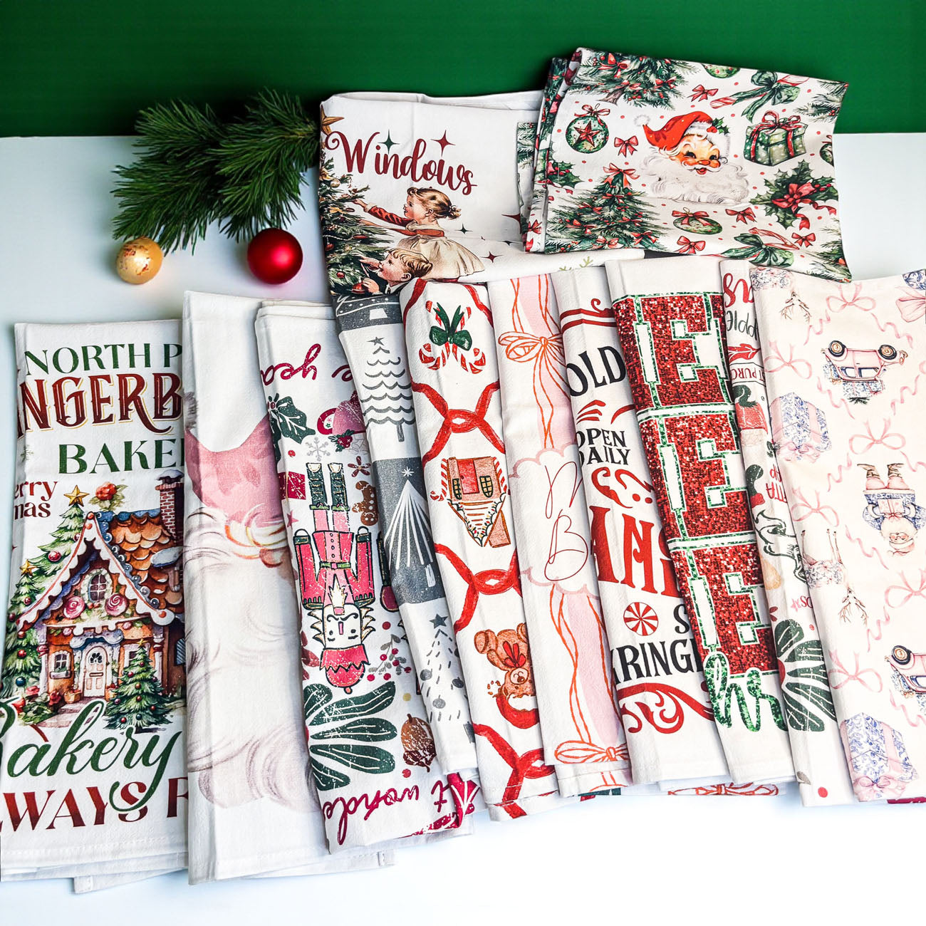 Vintage Santa Christmas Kitchen Towel