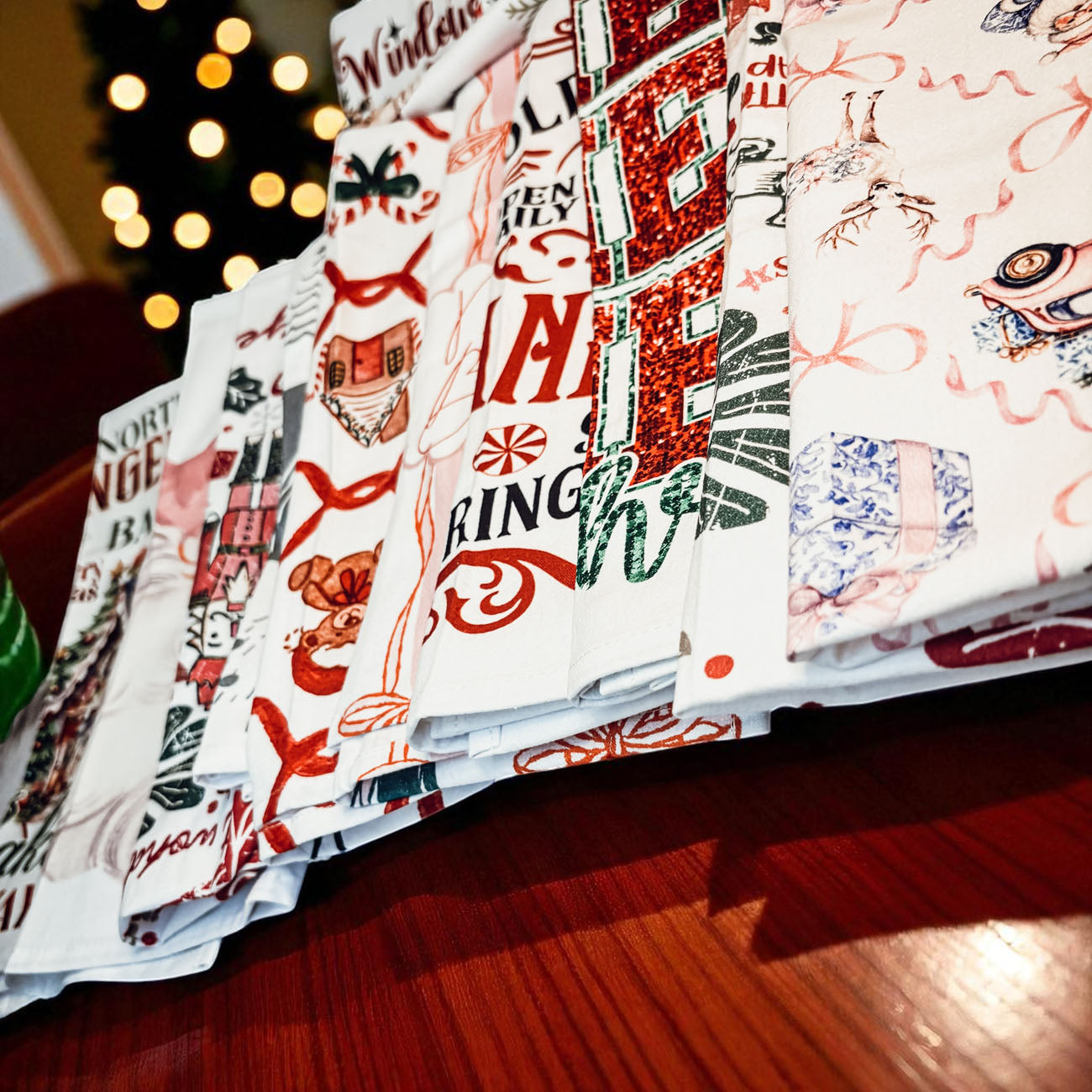 Vintage Santa Christmas Kitchen Towel